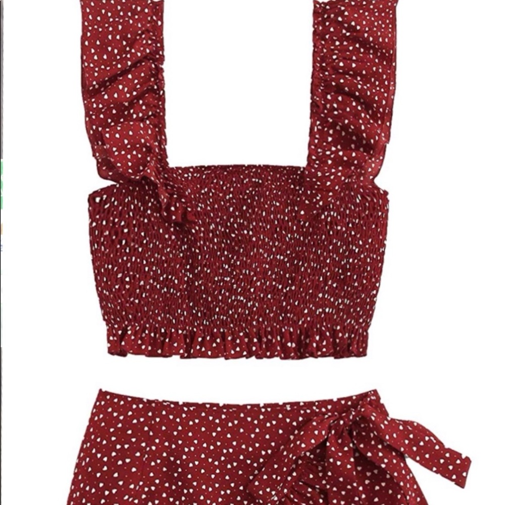 (FREE GIFT!) Ruffle Cami Crop Top/Wrap Skirt Set